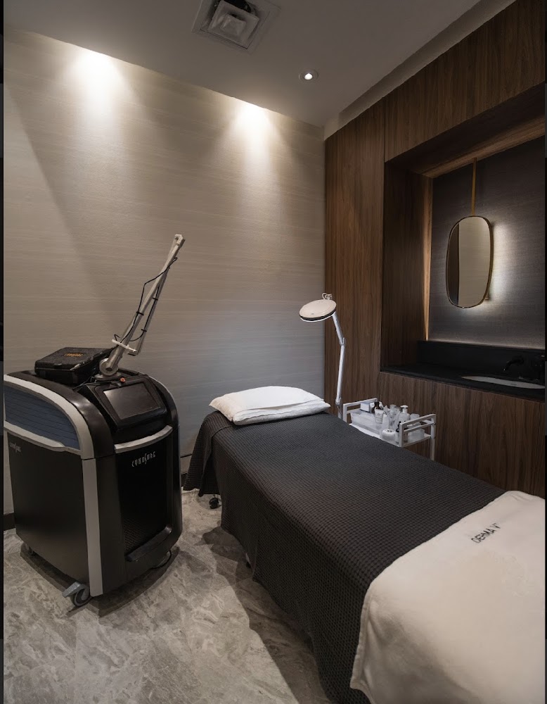 Derma V+ Cosmetic Clinic