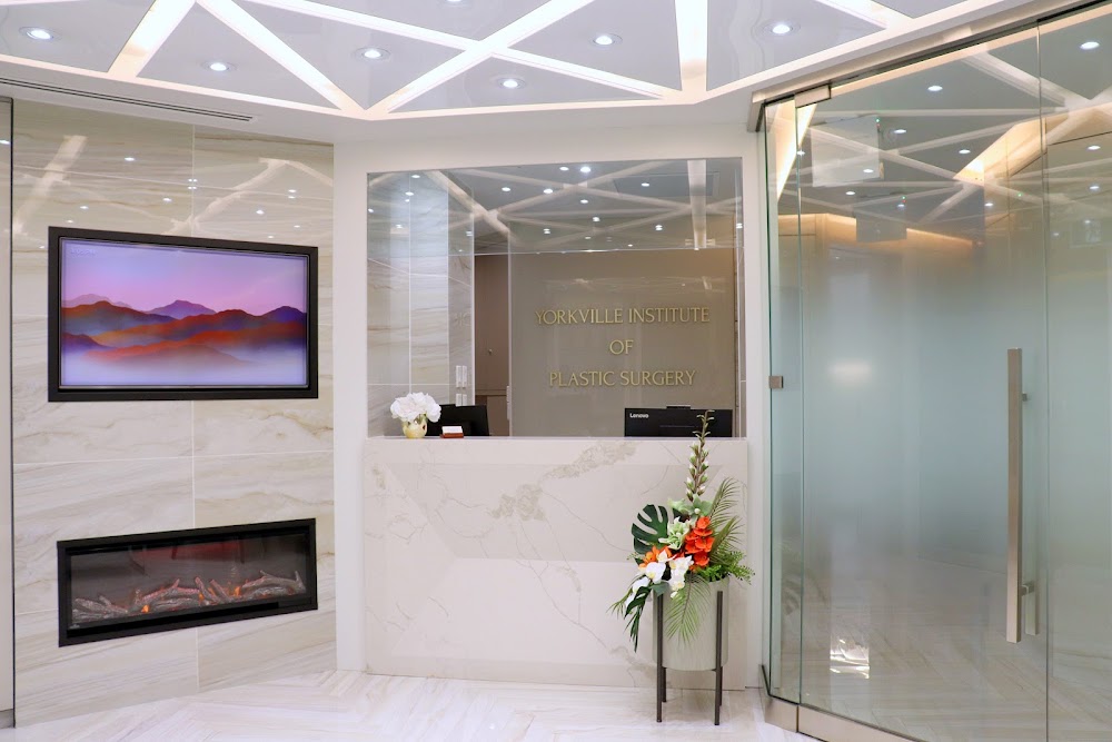 Dr. Lawrence Tong: Yorkville Institute of Plastic Surgery